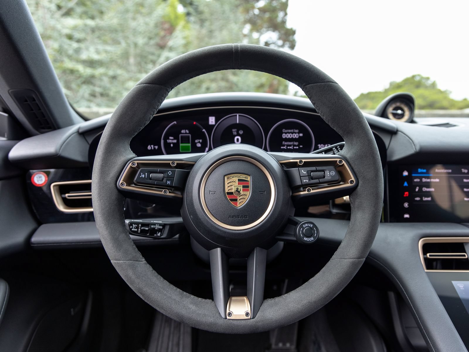 Certified 2025 Porsche Taycan 4S AWD/4WD image 28