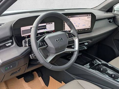 New 2026 Audi Q3 quattro 2.0T AWD/4WD image 3