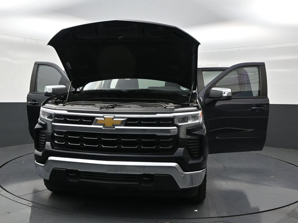 Used 2023 Chevrolet Silverado 1500 LT w/ Z71 Off-Road Package AWD/4WD image 33