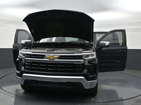 Used 2023 Chevrolet Silverado 1500 LT w/ Z71 Off-Road Package AWD/4WD image 33