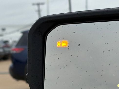 Used 2024 Chevrolet Colorado W/T w/ Safety Package image 13