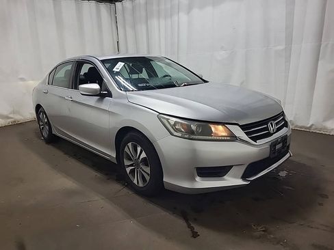 Used 2014 Honda Accord LX image 2