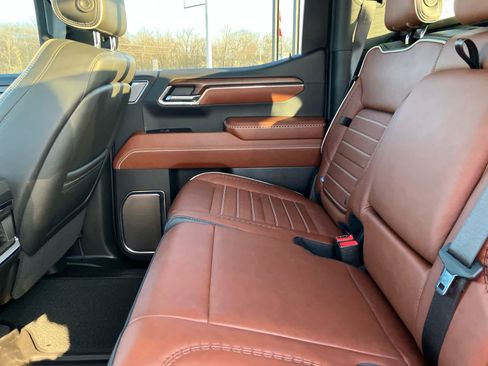 Certified 2024 GMC Sierra 1500 Denali Ultimate image 44