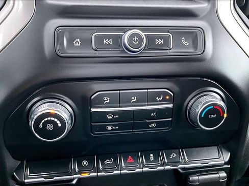 Used 2021 Chevrolet Silverado 1500 Custom image 33