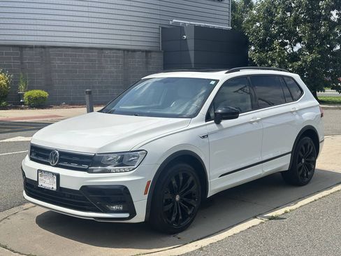 Used 2021 Volkswagen Tiguan SE R-Line AWD/4WD image 1