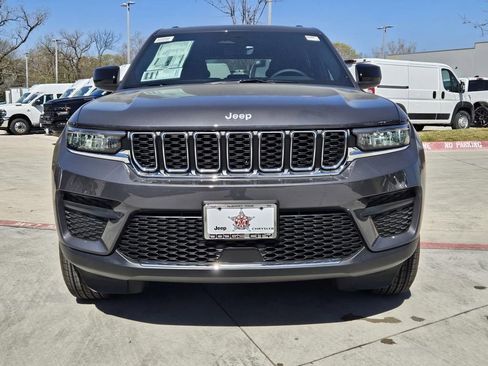 New 2026 Jeep Grand Cherokee Laredo X image 6