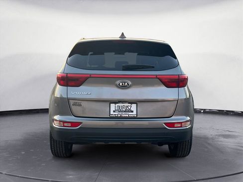 Used 2017 Kia Sportage LX image 5