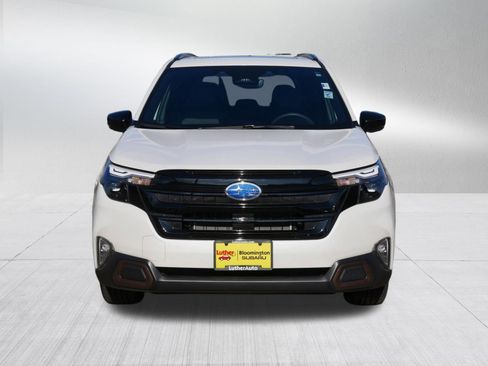 Used 2025 Subaru Forester Sport AWD/4WD image 2