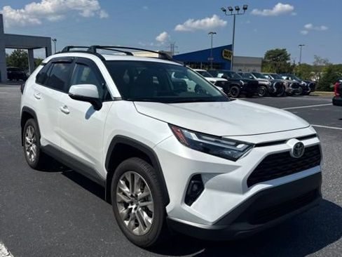 Used 2025 Toyota RAV4 XLE Premium w/ Weather Package AWD/4WD image 2