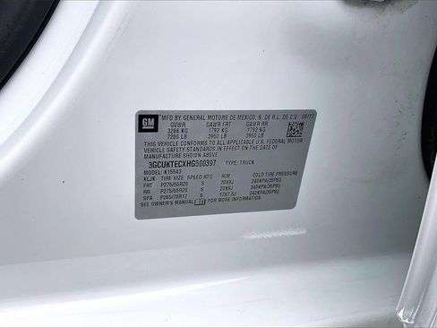 Used 2017 Chevrolet Silverado 1500 High Country image 36