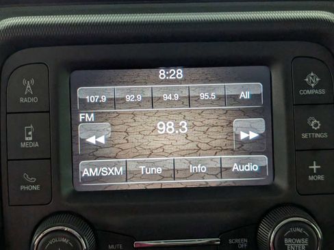 Used 2020 Jeep Wrangler Unlimited Sport S image 24