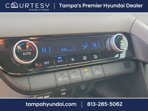 Certified 2025 Hyundai Elantra Sport image 26