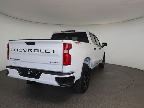 Used 2023 Chevrolet Silverado 1500 Custom w/ LPO, Dark Essentials Package AWD/4WD image 17
