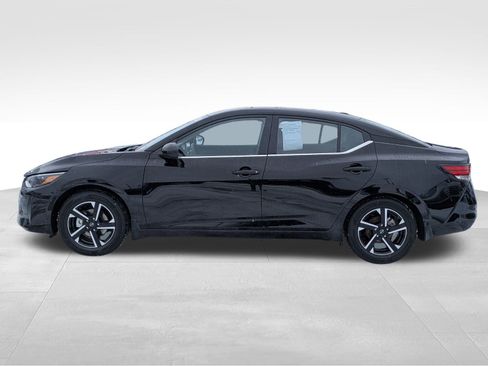 Certified 2025 Nissan Sentra SV image 12