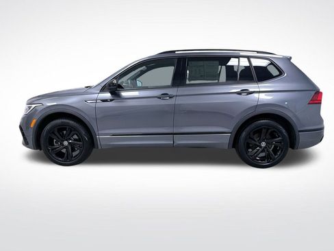 Used 2024 Volkswagen Tiguan SE R-Line image 10