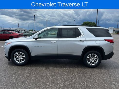 Used 2020 Chevrolet Traverse LT FWD image 5