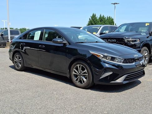 Used 2023 Kia Forte LXS FWD image 1