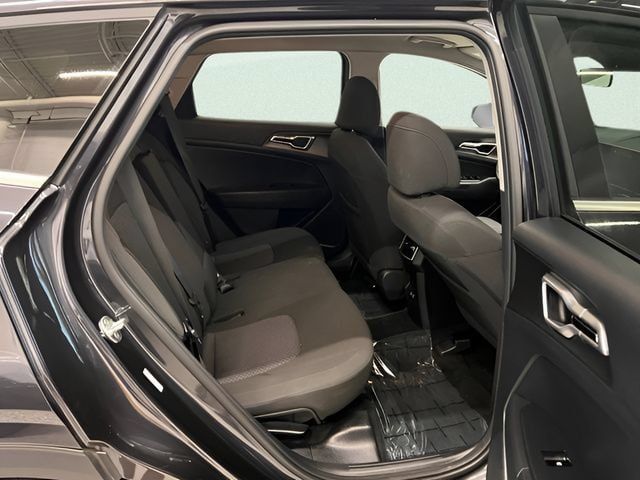 Used 2026 Kia Sportage LX AWD/4WD image 25