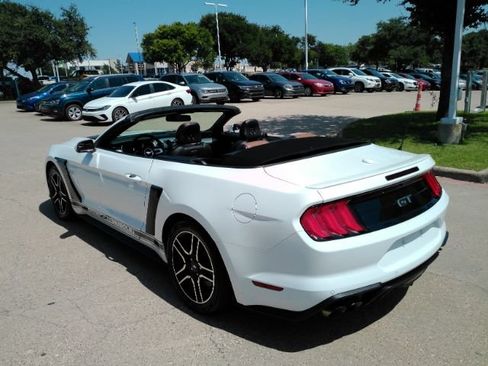 Used 2019 Ford Mustang GT Premium RWD image 5