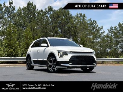 Used 2023 Kia Niro SX Touring