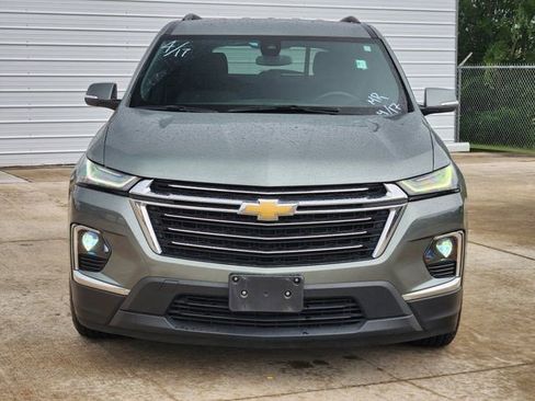 Certified 2023 Chevrolet Traverse LT FWD image 2