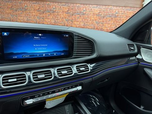 New 2026 Mercedes-Benz GLE 53 AMG 4MATIC image 18