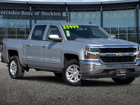Used 2018 Chevrolet Silverado 1500 LT w/ All Star Edition AWD/4WD image 1