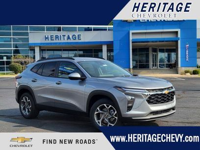 New 2026 Chevrolet Trax LT w/ Sunroof Package