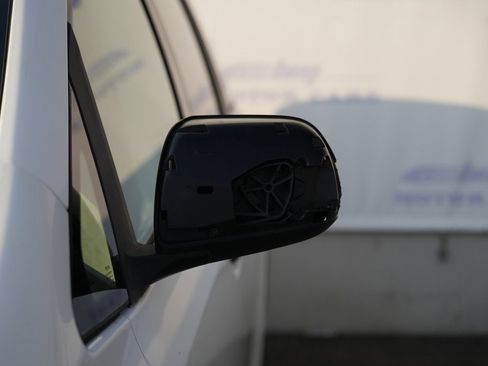 Used 2011 Toyota Sienna image 10