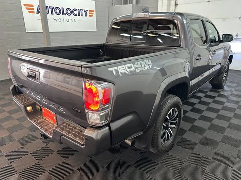 Used 2023 Toyota Tacoma TRD Sport w/ Technology Package AWD/4WD image 9