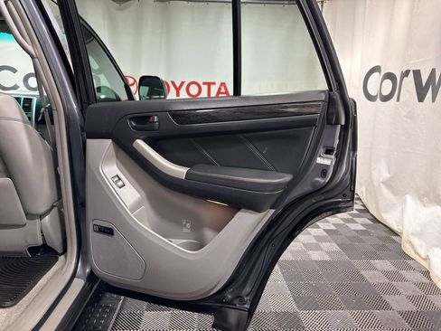 Used 2008 Toyota 4Runner Limited image 14