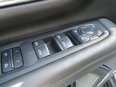 Used 2024 Chevrolet Tahoe High Country w/ Advanced Technology Package image 27