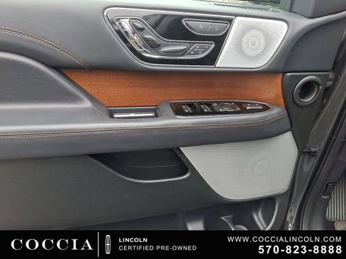 Used 2023 Lincoln Navigator L Black Label AWD/4WD image 13