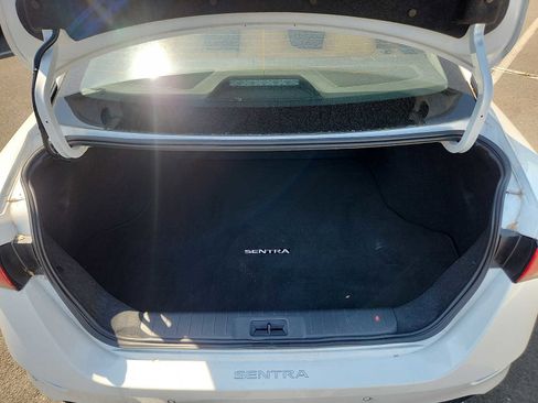 Used 2025 Nissan Sentra SV w/ SV Premium Package FWD image 28