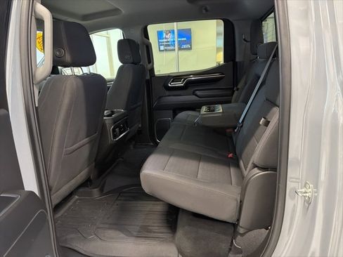Used 2024 GMC Sierra 1500 Elevation w/ Preferred Package image 16