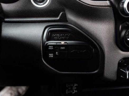 Used 2024 RAM 5500 Tradesman w/ Chrome Appearance Group image 15