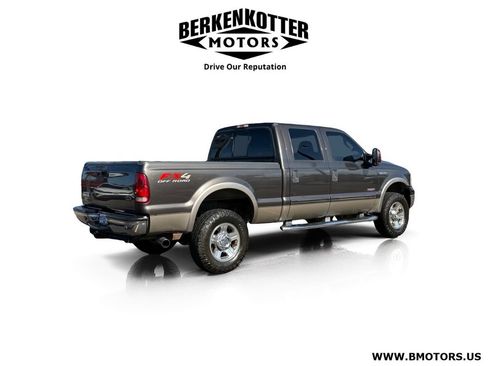 Used 2006 Ford F350 Lariat AWD/4WD image 3
