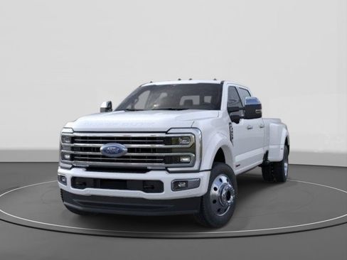 New 2026 Ford F450 Platinum w/ Platinum Plus Package AWD/4WD image 2
