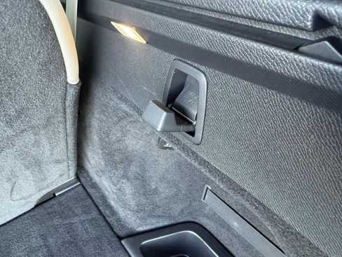 Used 2023 Volvo XC90 T8 Ultimate image 49