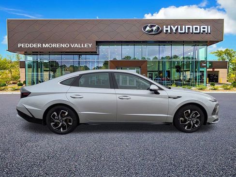 New 2025 Hyundai Sonata SEL image 7