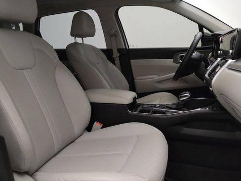 Used 2023 Kia Sorento EX w/ Panoramic Sunroof Package image 21