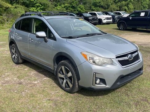 Used 2016 Subaru Crosstrek Touring w/ Popular Package #1 AWD/4WD image 1
