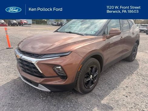 Used 2023 Chevrolet Blazer LT AWD/4WD image 1
