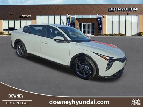 Used 2025 Kia K4 FWD image 7