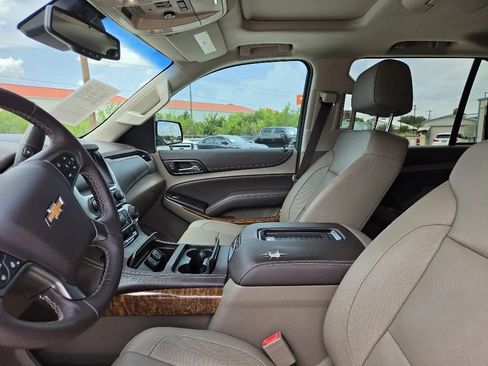 Used 2017 Chevrolet Tahoe Premier AWD/4WD image 14