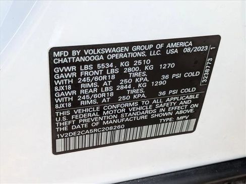 Used 2024 Volkswagen Atlas Cross Sport SE FWD image 24