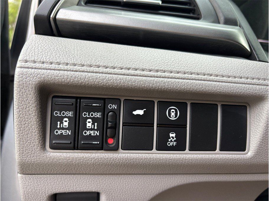 Used 2023 Honda Odyssey EX-L image 29