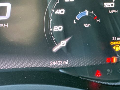 Used 2024 RAM 3500 Limited image 15