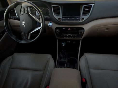 Used 2018 Hyundai Tucson SEL Plus w/ Cargo Package image 11