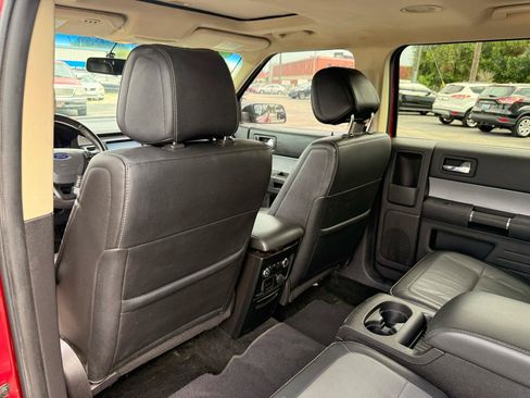 Used 2014 Ford Flex SEL w/ Equipment Group 202A AWD/4WD image 11